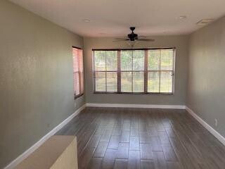 Foto del edificio - 3227 W Buena Vista Dr