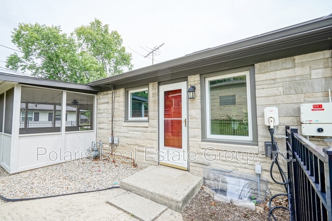 Foto del edificio - 40 Bailey Ct