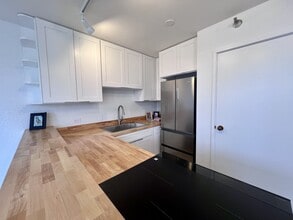 Building Photo - 300 Wai Nani Way