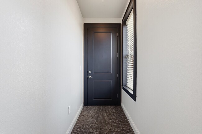 Foto del edificio - 928 Lipscomb St