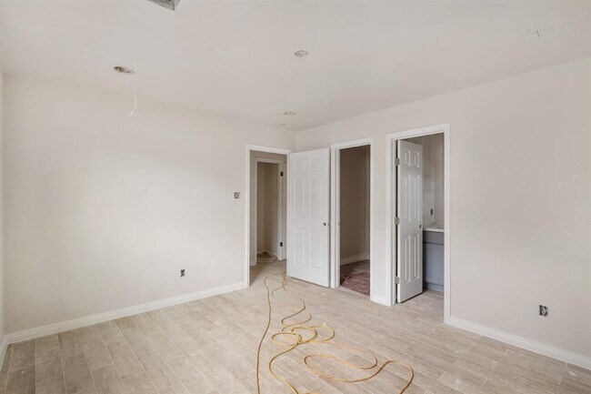 Foto del edificio - 23707 Verngate Dr