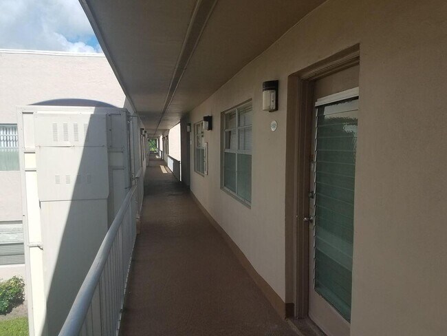 Foto del edificio - 518 Flanders K