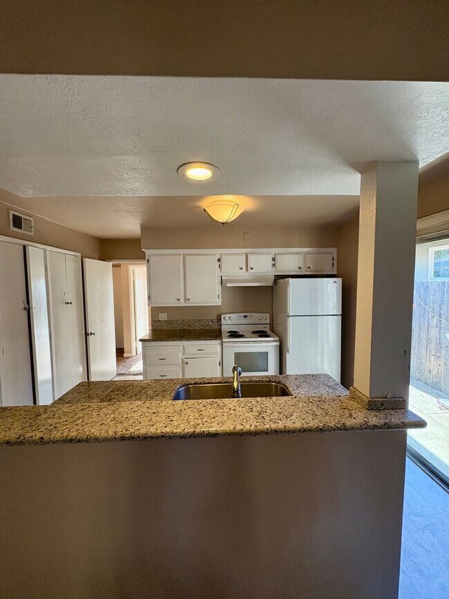 Foto del edificio - 7748001/51 C/O