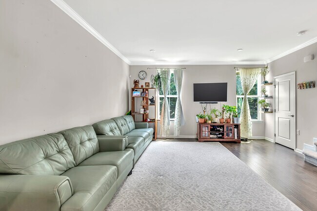 Foto del edificio - 605 Bayside Ct