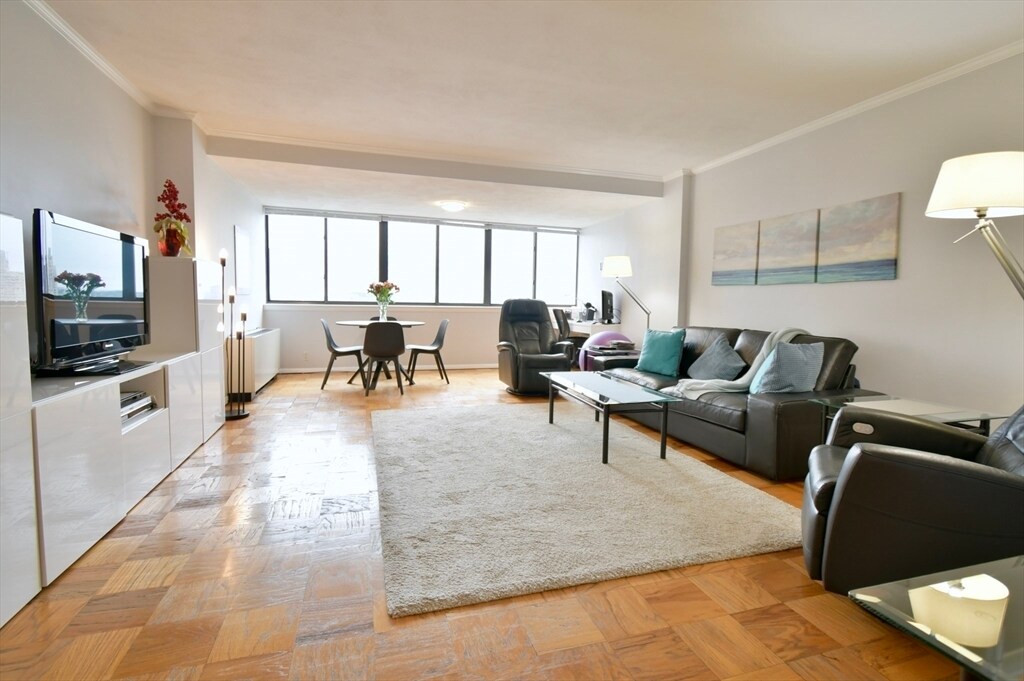 Foto principal - 6 Whittier Pl