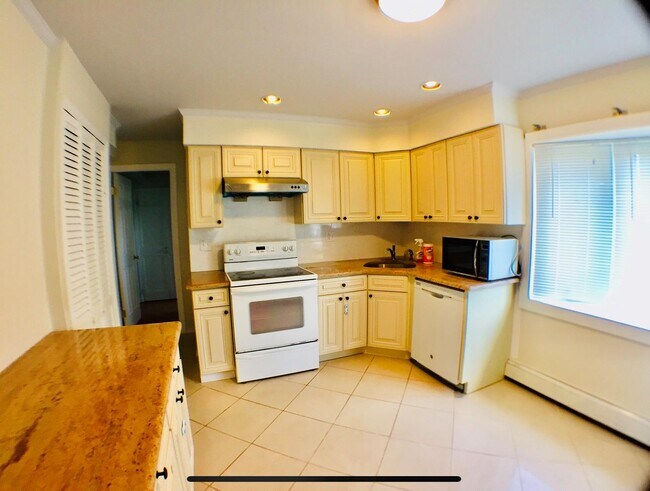 Foto del edificio - 51 Friendly Rd