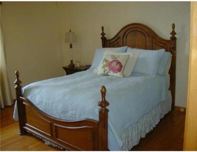 Foto del edificio - 6 Glover Dr