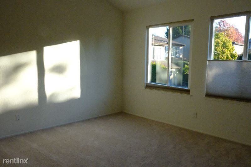 Primary Photo - 2950 Willowbrook Ln