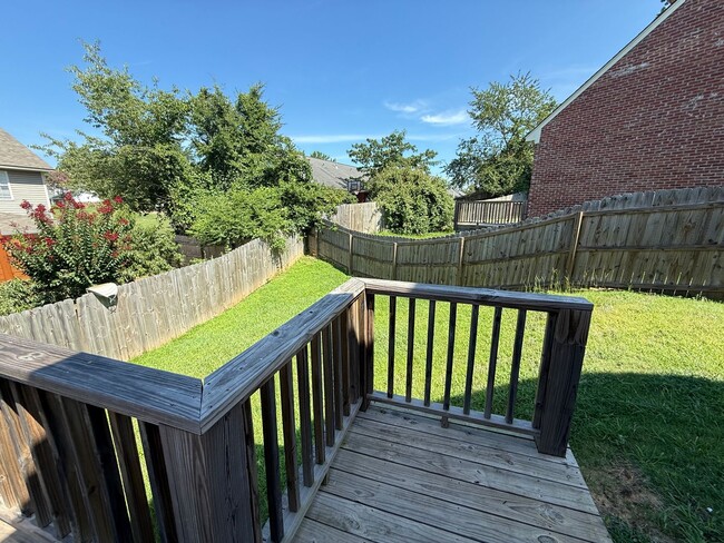 Building Photo - 33 Breckenridge Cv