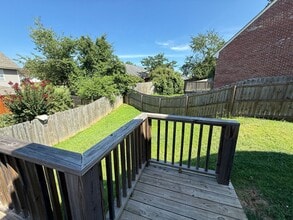 Building Photo - 33 Breckenridge Cv