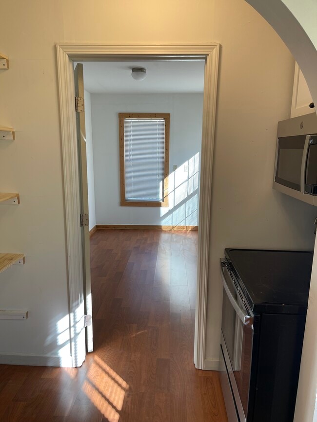 Foto del edificio - 24617 Crowe Rd