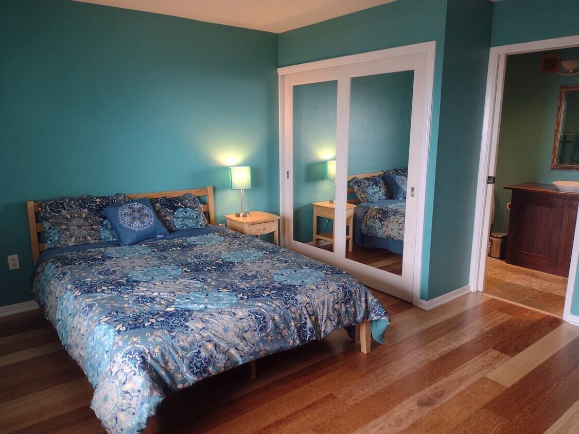 Bedroom - 2400 6th Ave