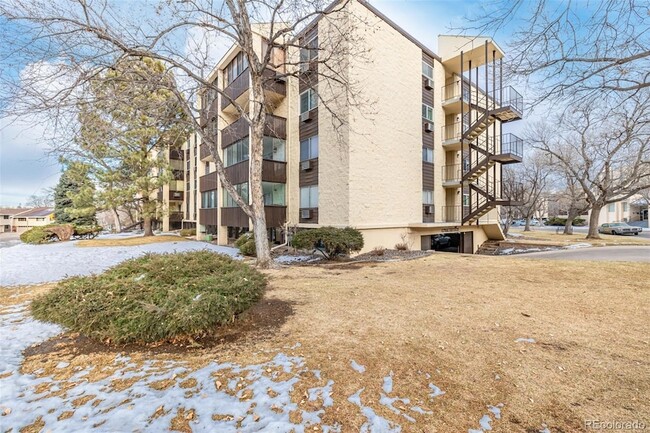 Building Photo - 7020 E Girard Ave