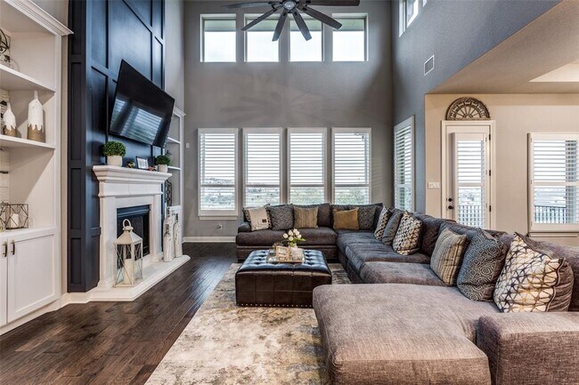 Foto del edificio - 511 Summer Wilson Cv