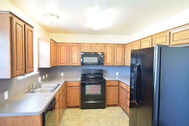 Building Photo - 3507 Doffy Dr