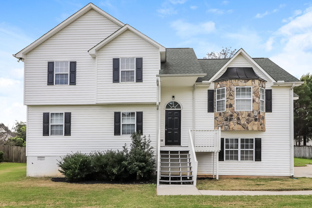 Primary Photo - 19 Hedgerow Ct SE
