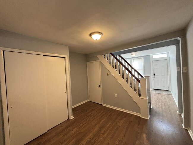 Building Photo - 3240 Tilton St