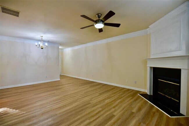 Foto del edificio - 493 Windstone Trail