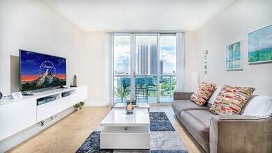 Building Photo - 3801S S Ocean Dr