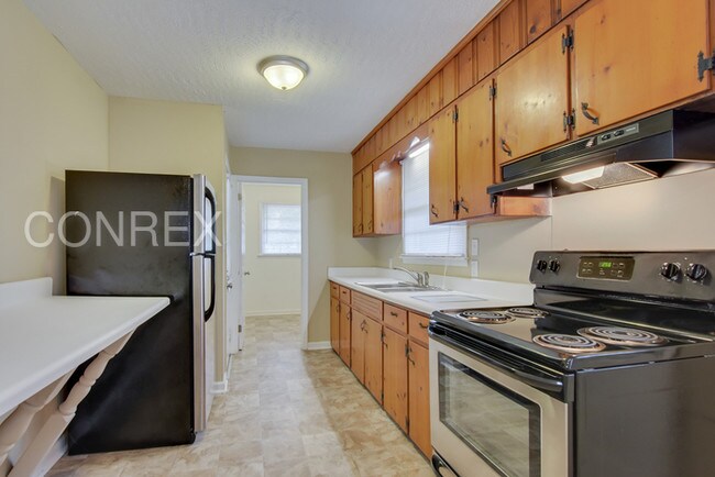 Foto del edificio - Another Awesome Conrex Home for rent