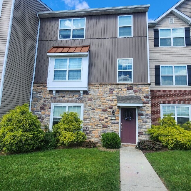 Foto del edificio - 4160 Wild Orchid Ln