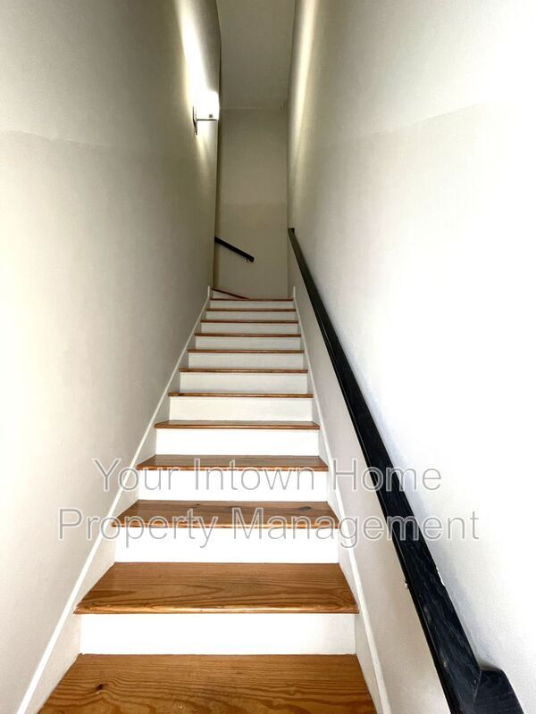 Photo - 1867 Gordon Manor NE Apartment