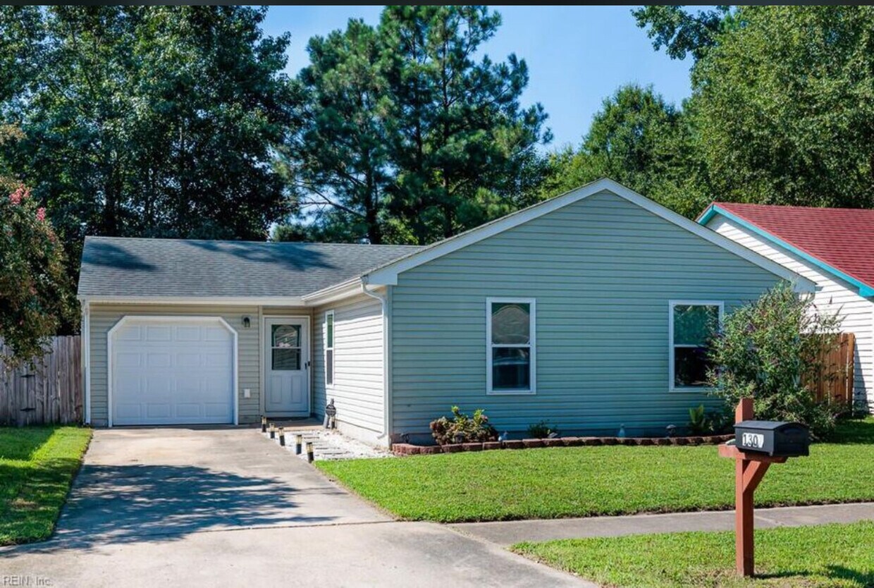 Foto principal - 1307 Eaglewood Dr