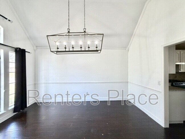 Foto del edificio - 3827 W Canton St