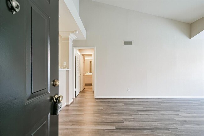 Foto del edificio - 3231 Allen Pkwy