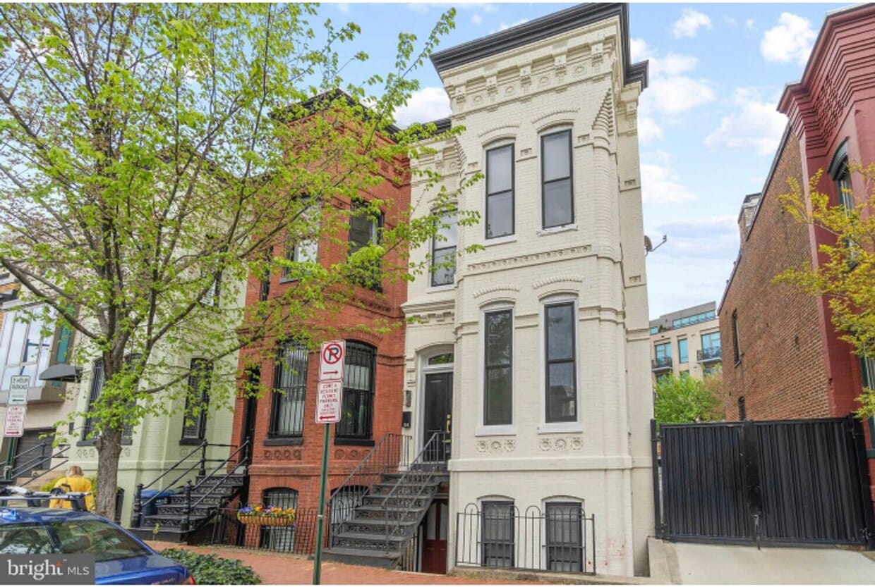 Modern Capitol Hill Location Basement Unit... - Modern Capitol Hill Location Basement Unit...
