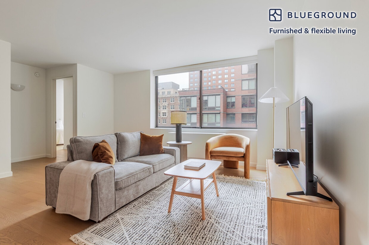 Primary Photo - 255 W 94th St