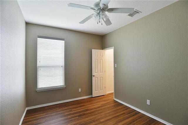 Foto del edificio - 9109 Nathaniel Dr