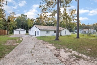 Building Photo - 1702 Athens Dr