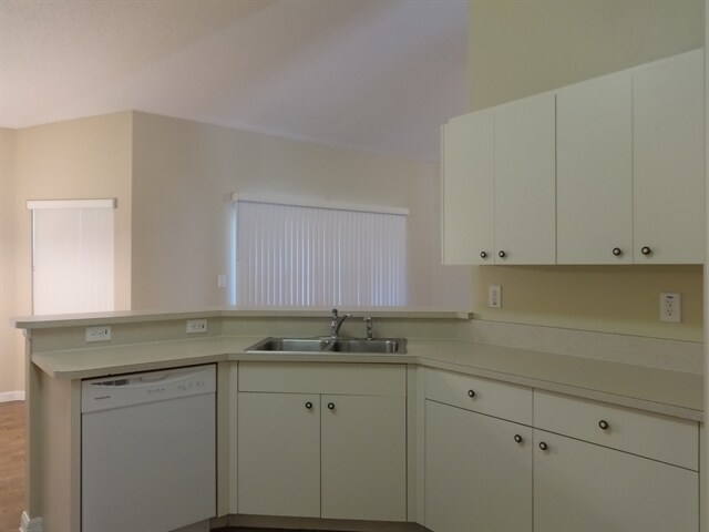 Foto del edificio - 160 Andalusia Ave NW