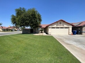 Building Photo - 4412 Cyclone Dr