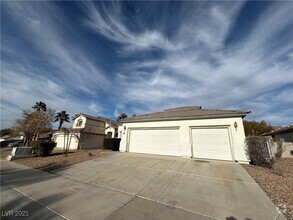 Building Photo - 2616 Fallow Fields Terrace