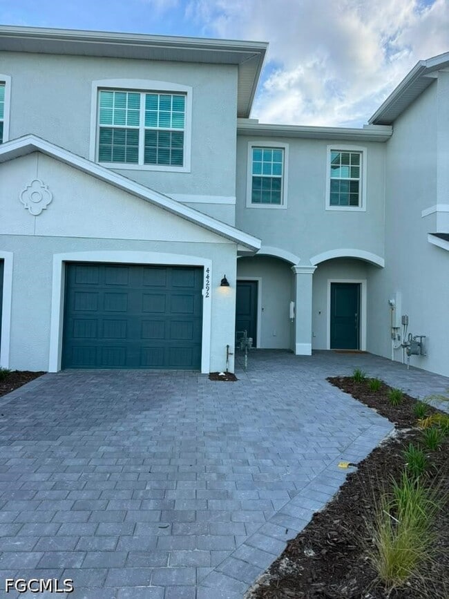 Building Photo - 44292 Caraton Ter