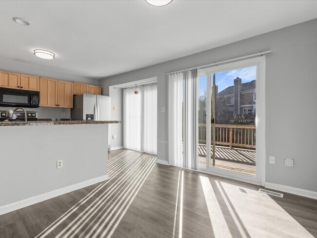 Foto del edificio - 11553 Hill Meade Ln