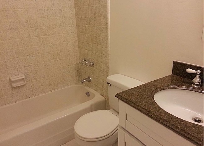  - Hill Street Apartments
