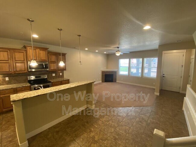 Building Photo - 5851 Dripping Rock Ln