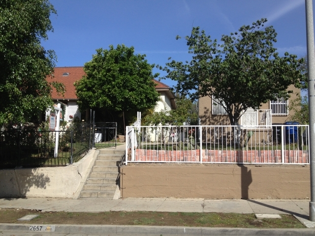 Primary Photo - 2657-2661 Alice St
