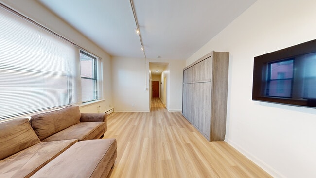 Floorplan - Flats on Comm