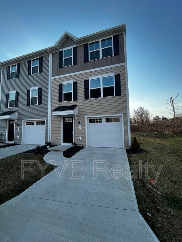 129 Grass Ct, Painesville, OH 44077 Townhome Rentals in Painesville