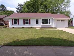 Building Photo - 103 Heritage Dr S