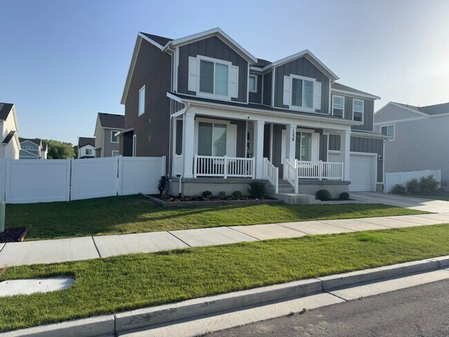 Building Photo - 1538 W 990 S
