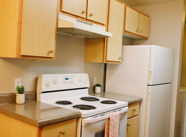 Foto del edificio - Powell Court Apartments