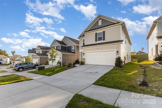 Foto del edificio - 14040 Lake Home Ln