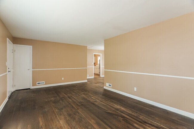 Foto del edificio - 8748 4th Ave S