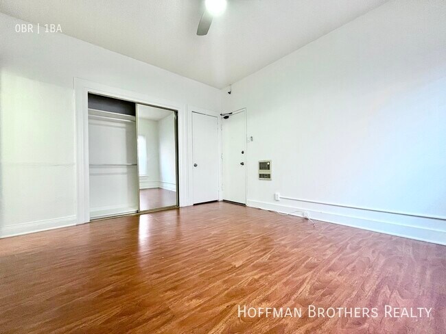 Building Photo - 1739 N Gramercy Pl