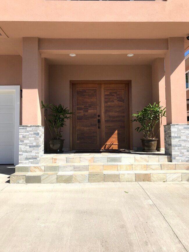 Foto del edificio - 1406 Nehoa St